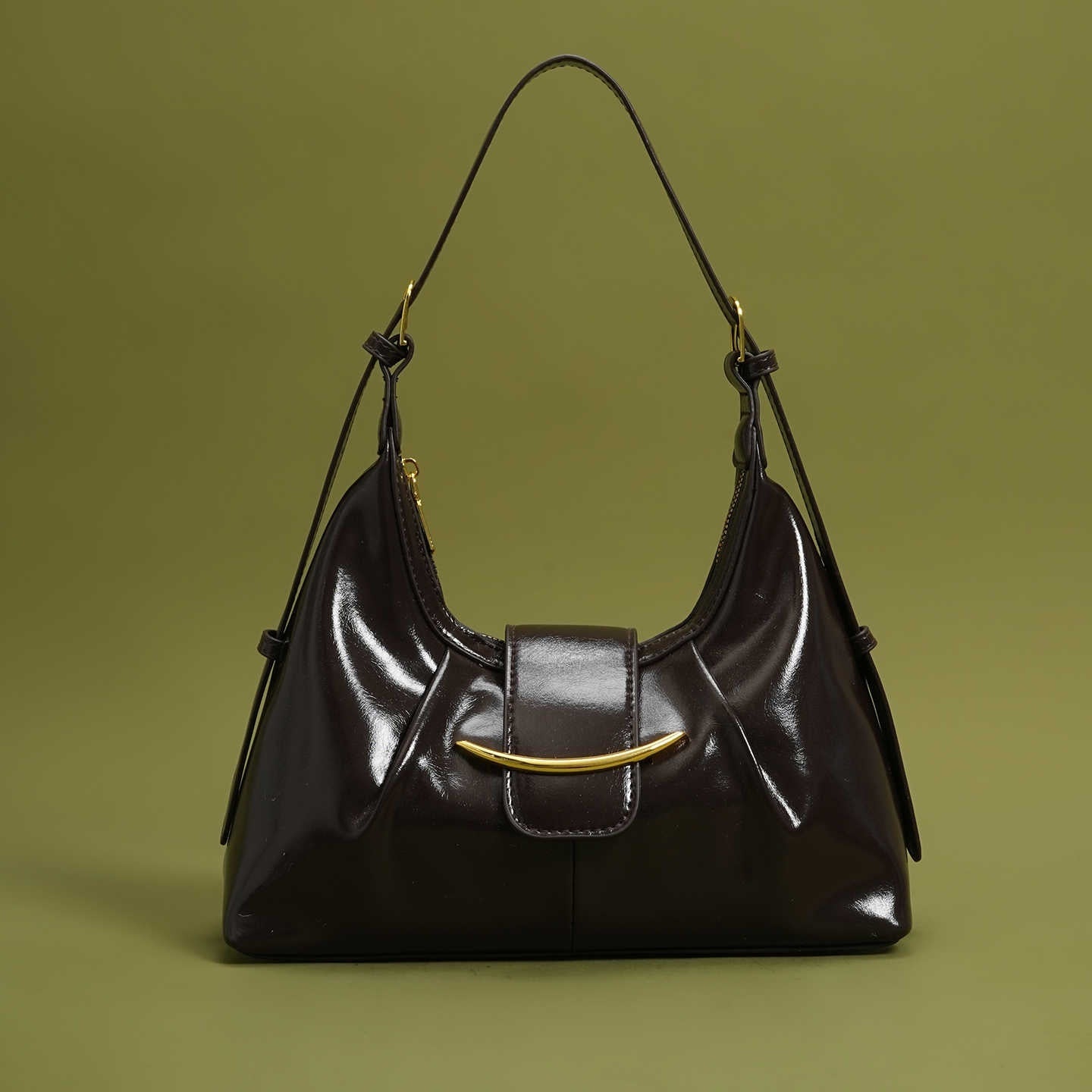 High-quality Retro Large-capacity Shoulder Underarm Bag