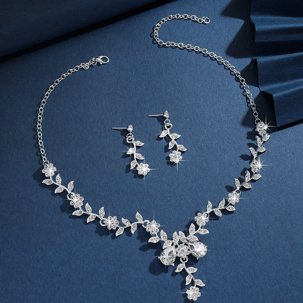 Women's Bridal Accessory Necklace And Earrings Set